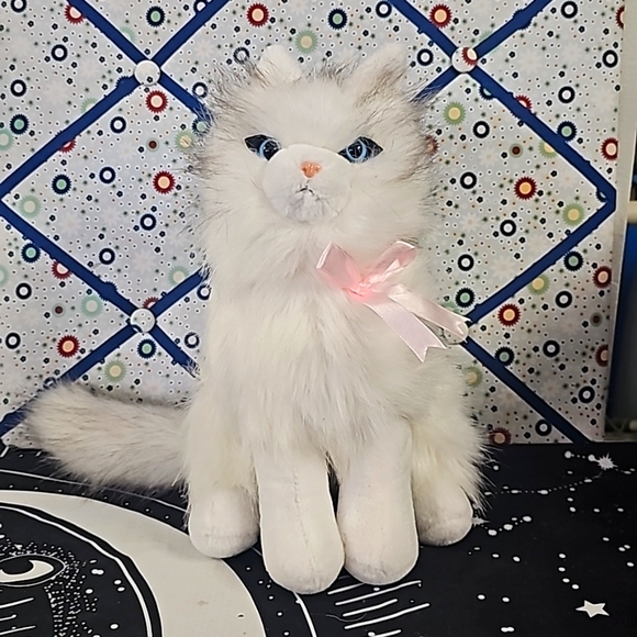 Plush stuffed white blue eyed siamese realistic cat 12 inches sitting - Picture 1 of 7